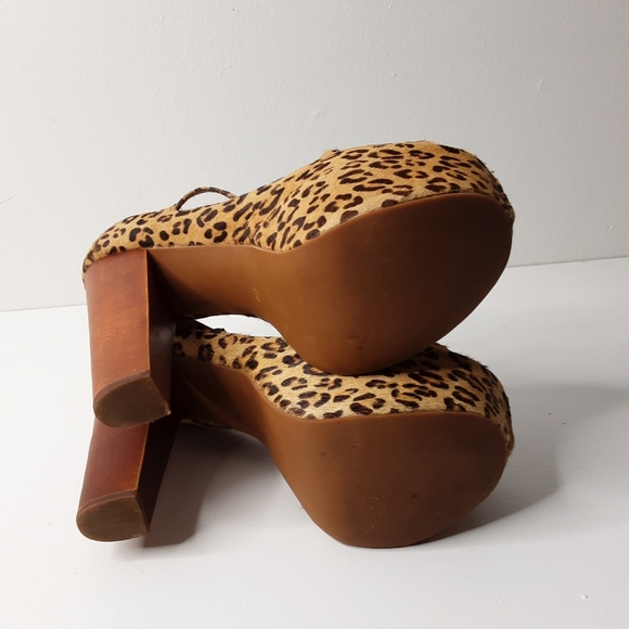 Jeffrey Campbell platform heels size 7 - Picture 3 of 8